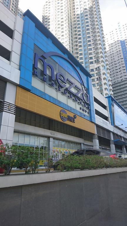 Salvador @ Mezza 2 Smdc Residences Manilla Buitenkant foto