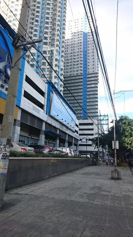 Salvador @ Mezza 2 Smdc Residences Manilla Buitenkant foto