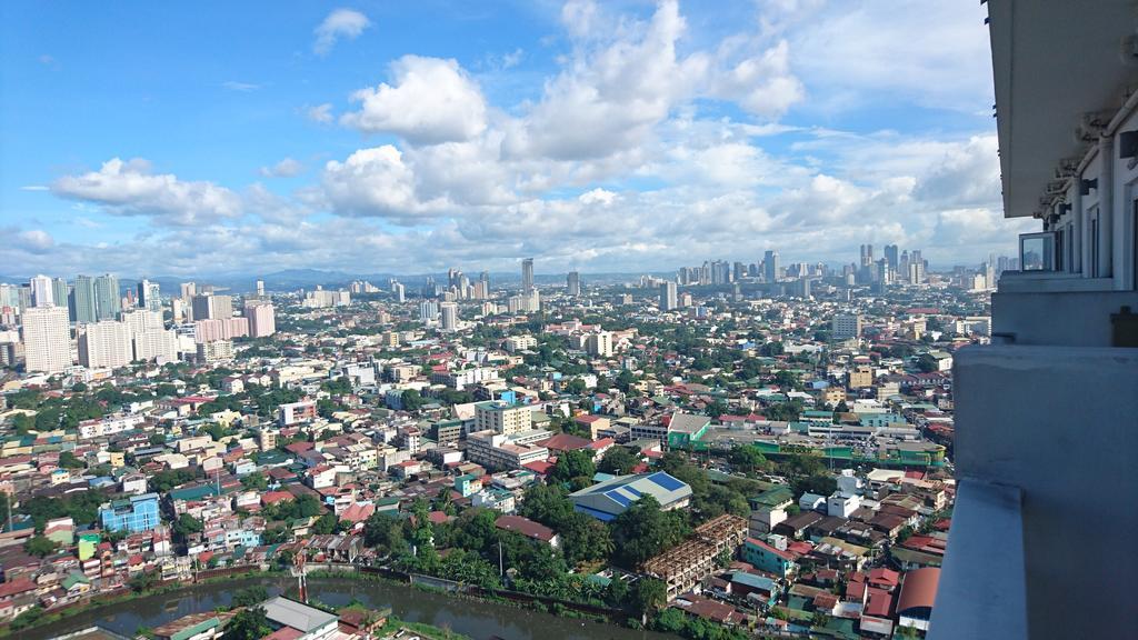 Salvador @ Mezza 2 Smdc Residences Manilla Buitenkant foto